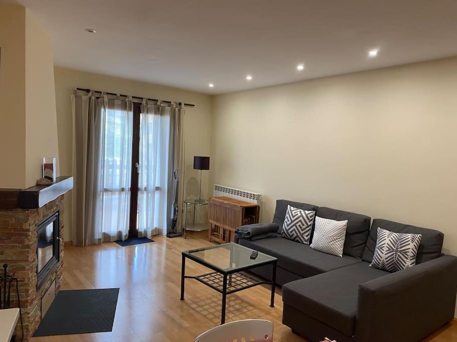 דירות פנטיקוסה Precioso Apartamento En Zona Residencial מראה חיצוני תמונה