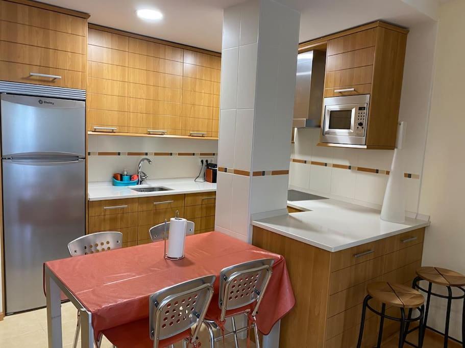 דירות פנטיקוסה Precioso Apartamento En Zona Residencial מראה חיצוני תמונה